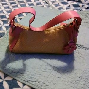 Fossil purse.